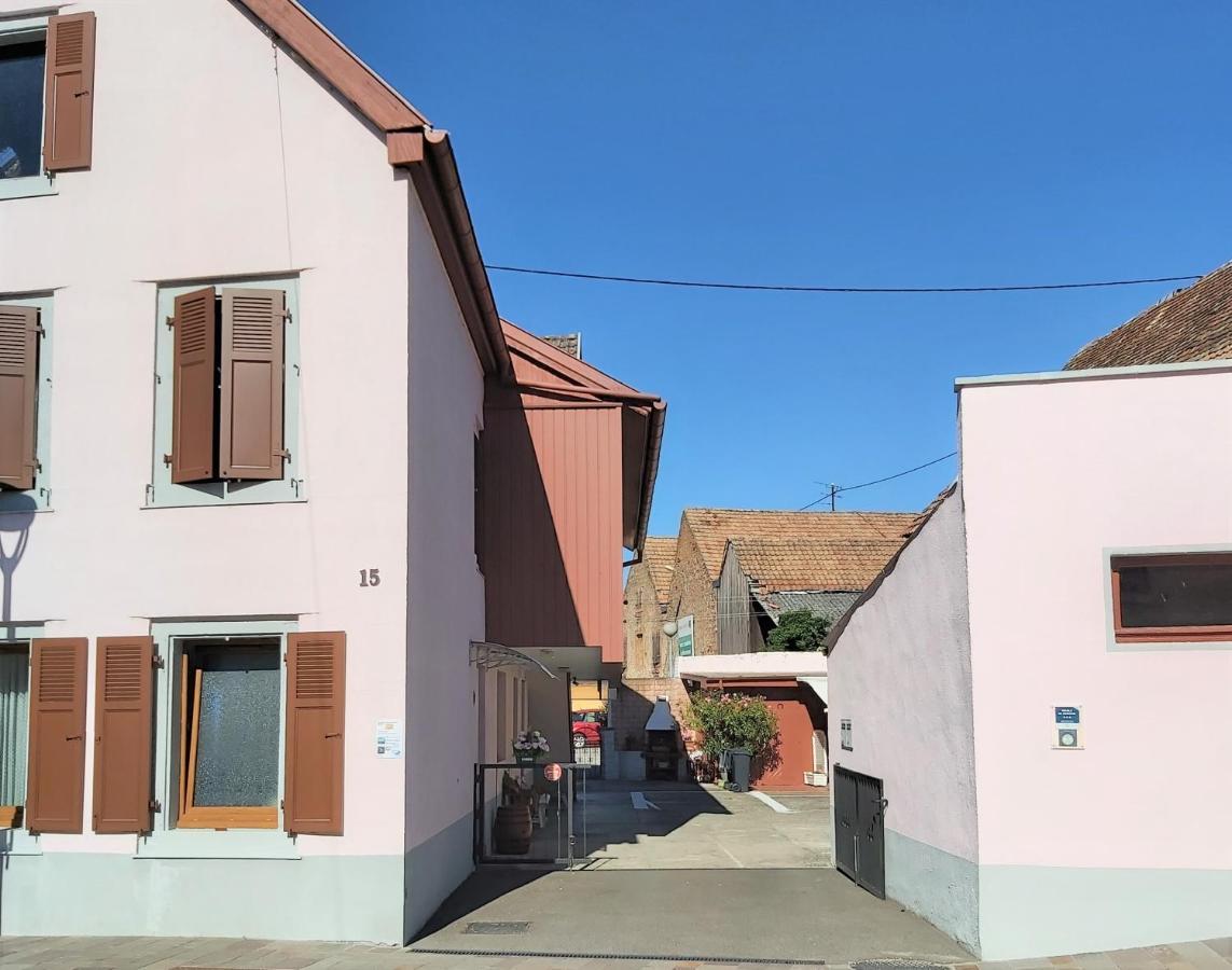 Location-Meuble Leilighet Issenheim Eksteriør bilde