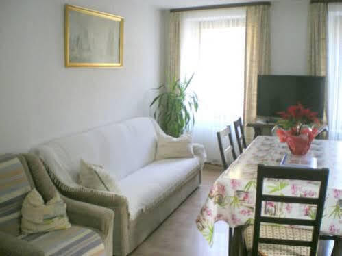 Location-Meuble Leilighet Issenheim Eksteriør bilde